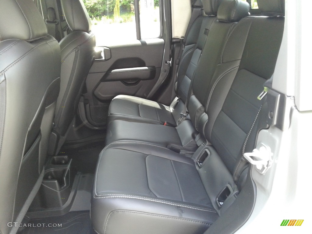 2021 Gladiator Overland 4x4 - Sting-Gray / Black photo #14