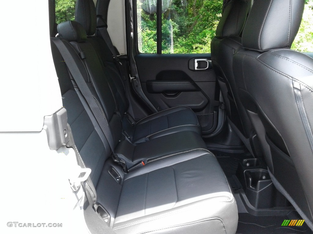 2021 Gladiator Overland 4x4 - Sting-Gray / Black photo #15