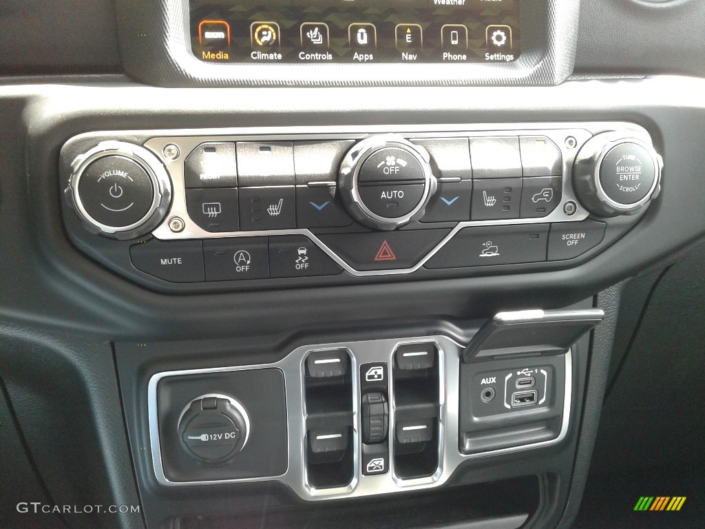 2021 Gladiator Overland 4x4 - Sting-Gray / Black photo #27