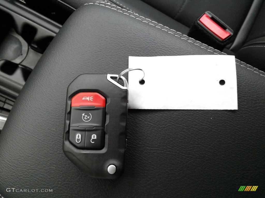 2021 Gladiator Overland 4x4 - Sting-Gray / Black photo #30