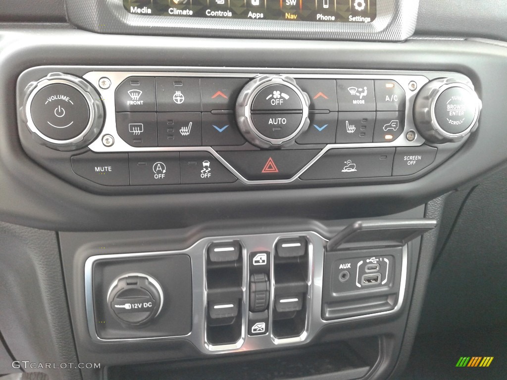 2021 Jeep Gladiator Overland 4x4 Controls Photo #142010663