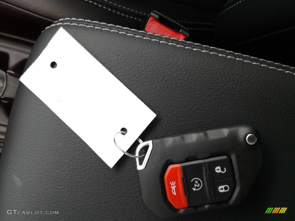 2021 Jeep Gladiator Overland 4x4 Keys Photo #142010756