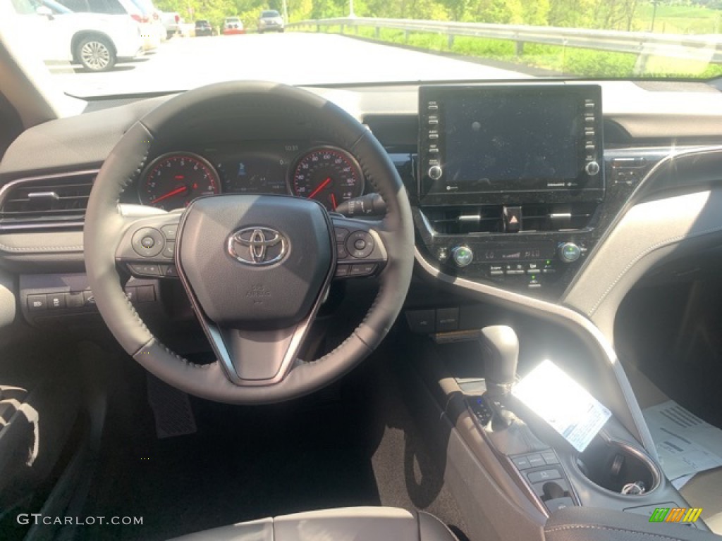 2021 Camry XSE AWD - Super White / Black photo #3