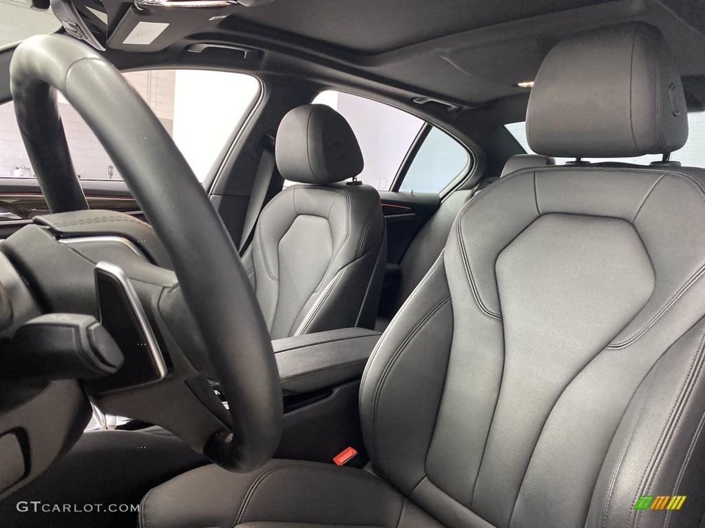 2020 5 Series 530i Sedan - Alpine White / Black photo #17