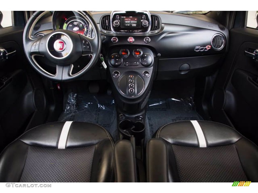 2017 Fiat 500e All Electric Front Seat Photo #142013501