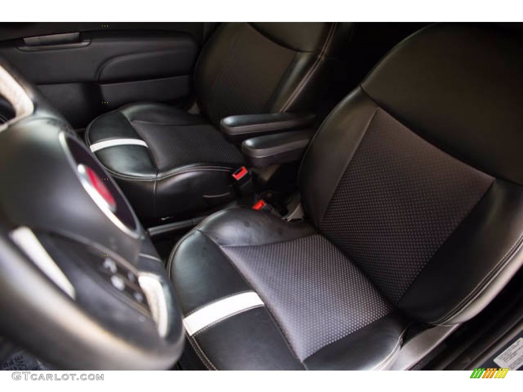 2017 Fiat 500e All Electric Front Seat Photo #142013618