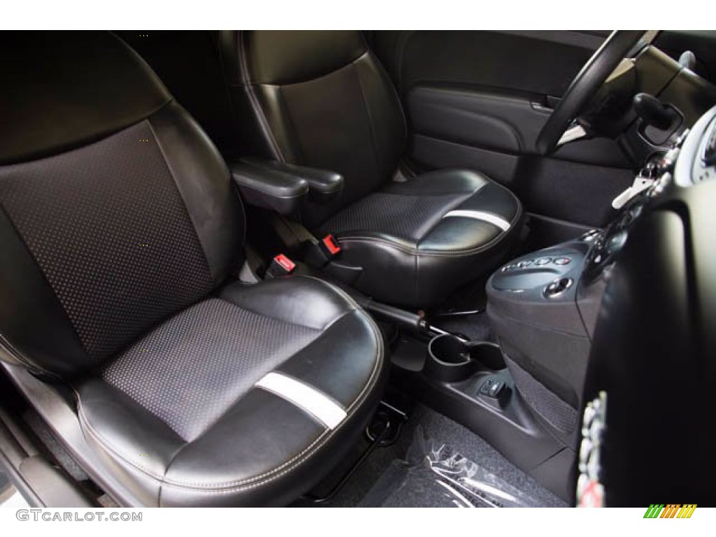 2017 Fiat 500e All Electric Front Seat Photo #142013651