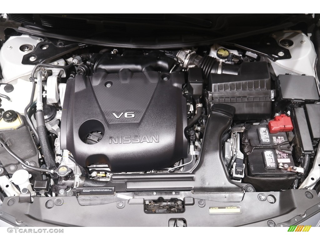2018 Maxima Platinum - Brilliant Silver / Charcoal photo #21