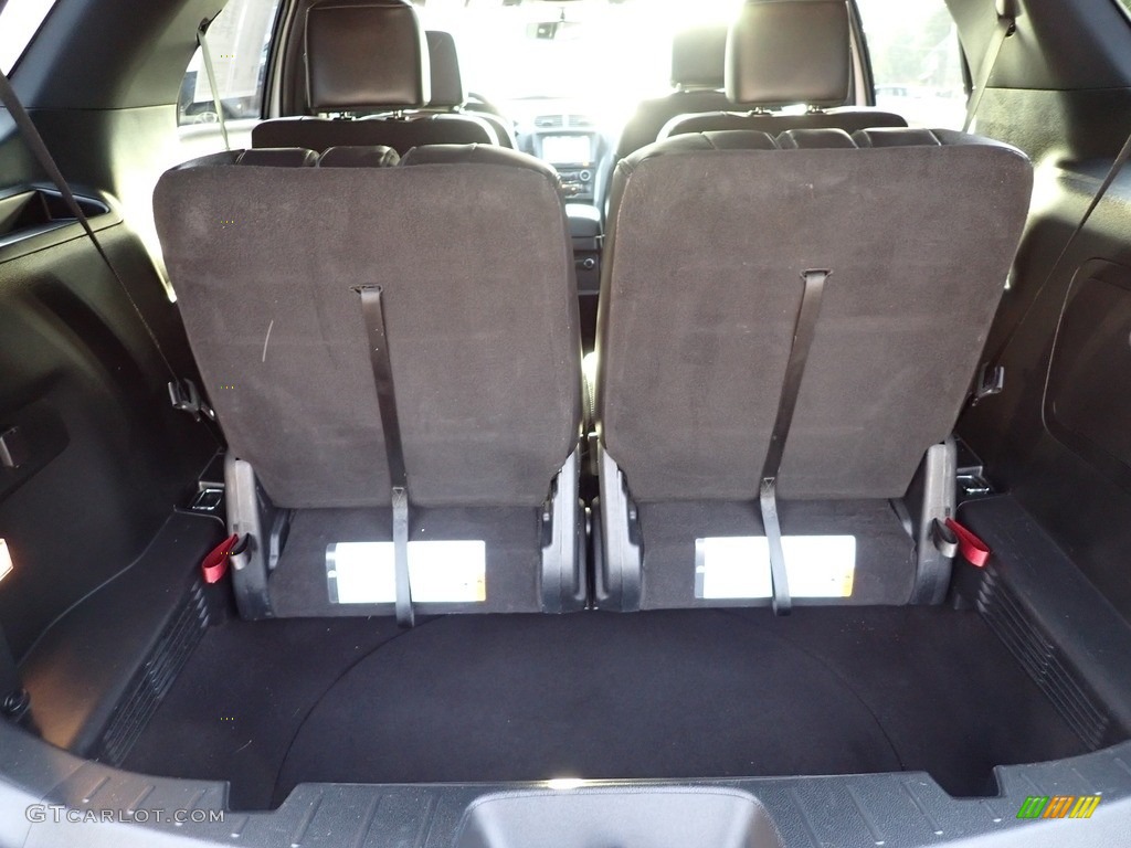 2018 Explorer XLT 4WD - Oxford White / Ebony Black photo #4