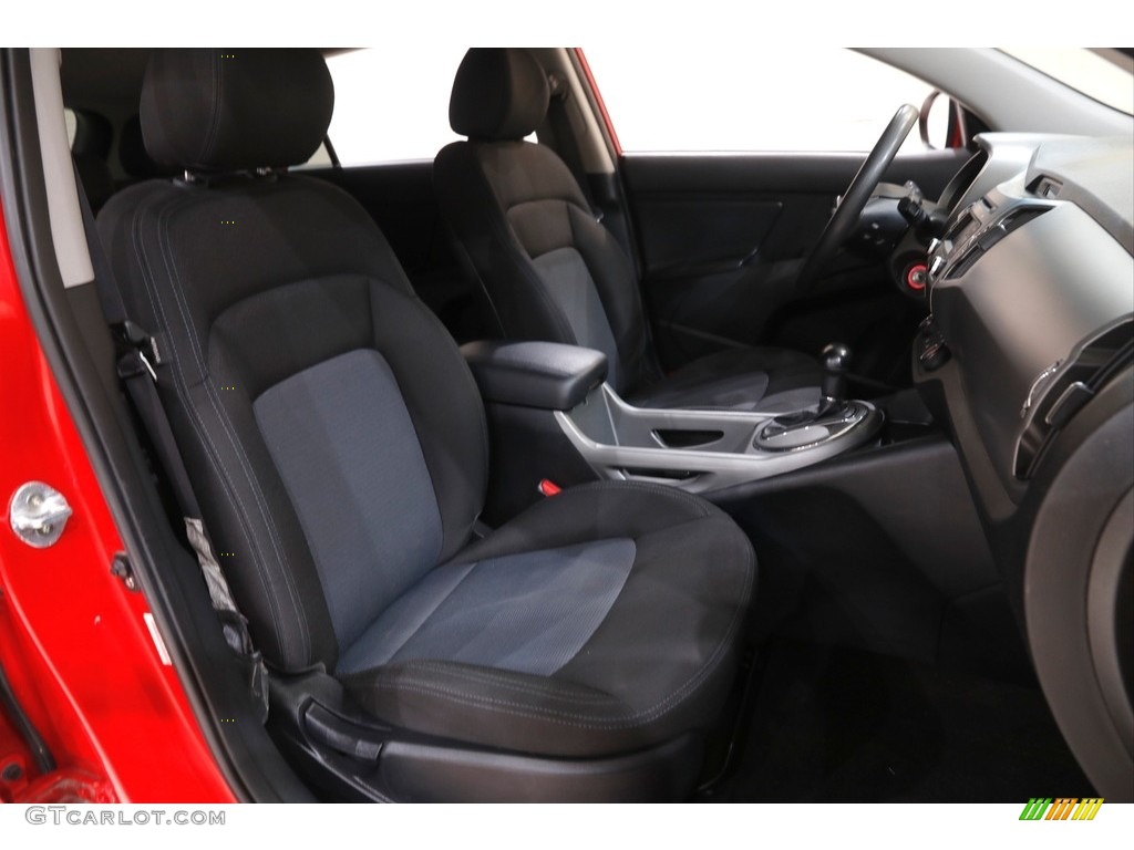 2015 Sportage LX - Signal Red / Black photo #13