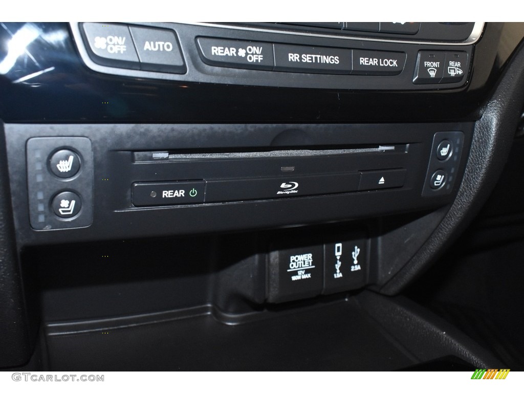 2017 Pilot Elite AWD - Modern Steel Metallic / Black photo #22