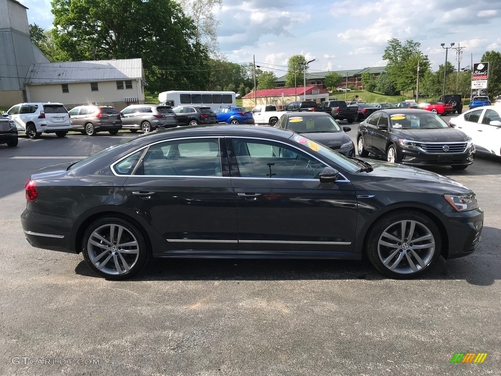 2017 Passat R-Line Sedan - Urano Gray / Moonrock Gray photo #5