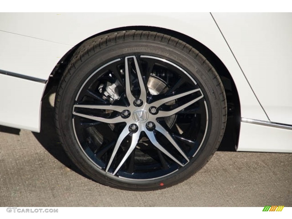 2021 Accord Touring - Platinum White Pearl / Black photo #12