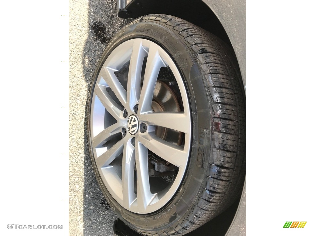 2017 Passat R-Line Sedan - Urano Gray / Moonrock Gray photo #41