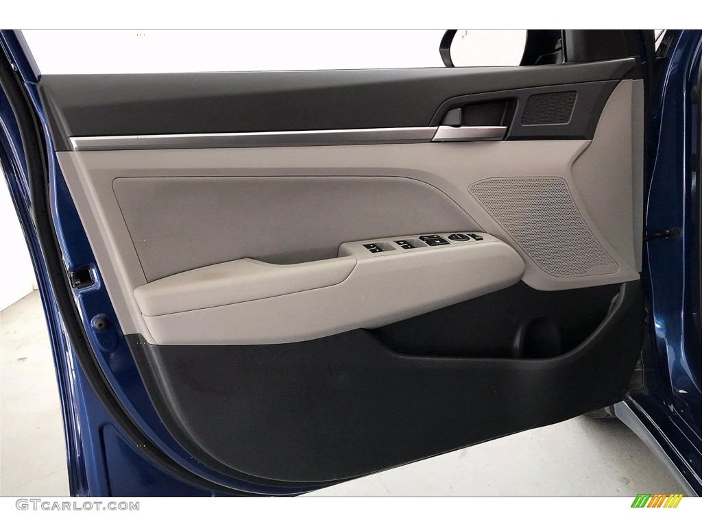 2020 Hyundai Elantra Value Edition Gray Door Panel Photo #142022559