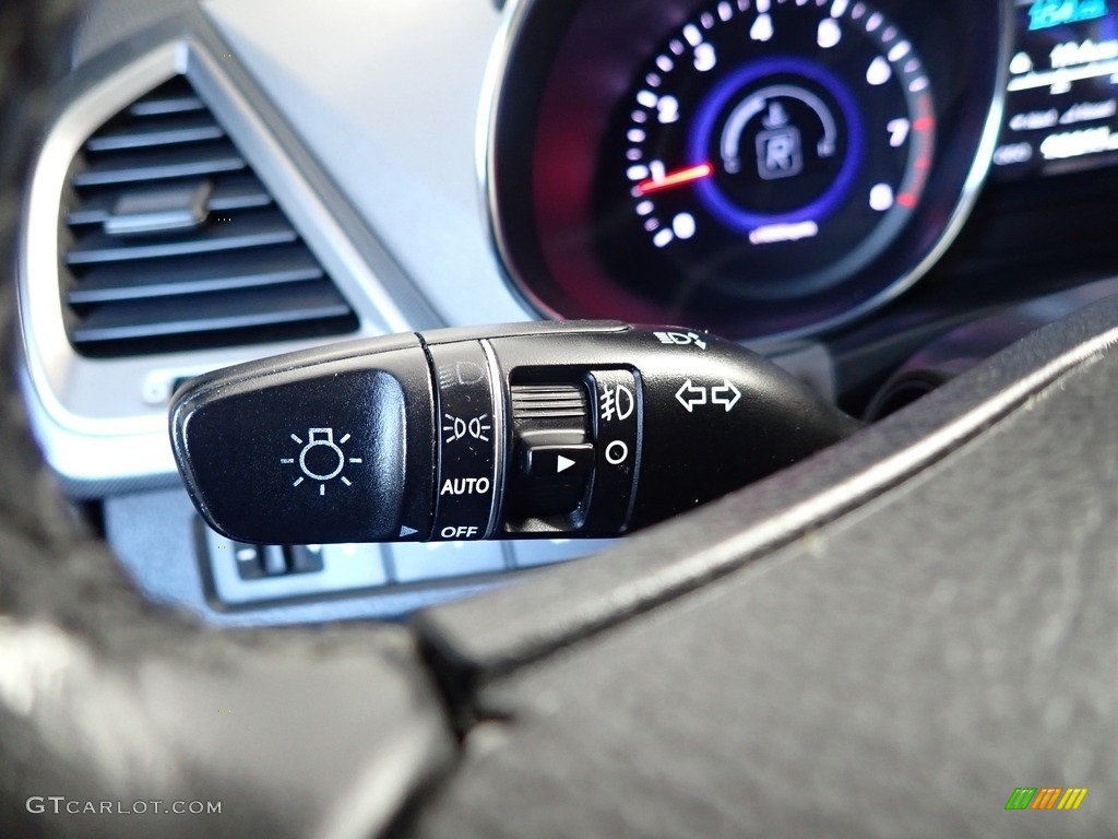 2014 Santa Fe Sport 2.0T FWD - Moonstone Silver / Gray photo #39