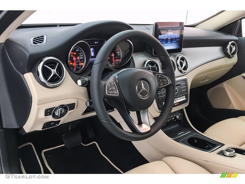 Sahara Beige Interior 2018 Mercedes-Benz GLA 250 Photo #142025559