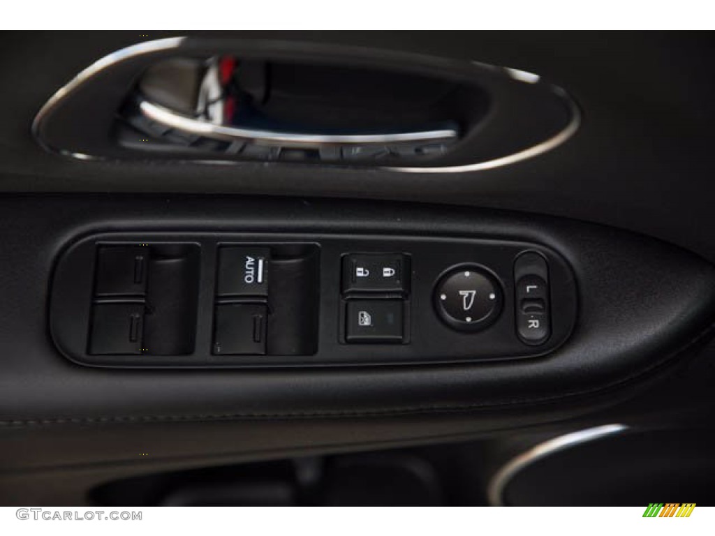 2018 HR-V EX AWD - Mulberry Metallic / Black photo #29