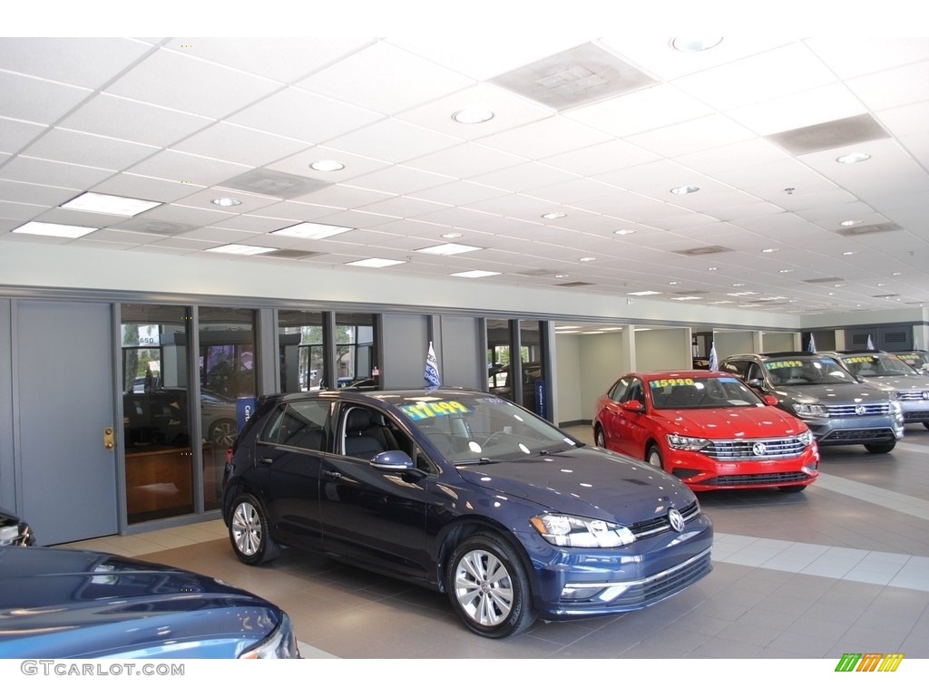 2018 Golf SE - Night Blue Metallic / Titan Black photo #1