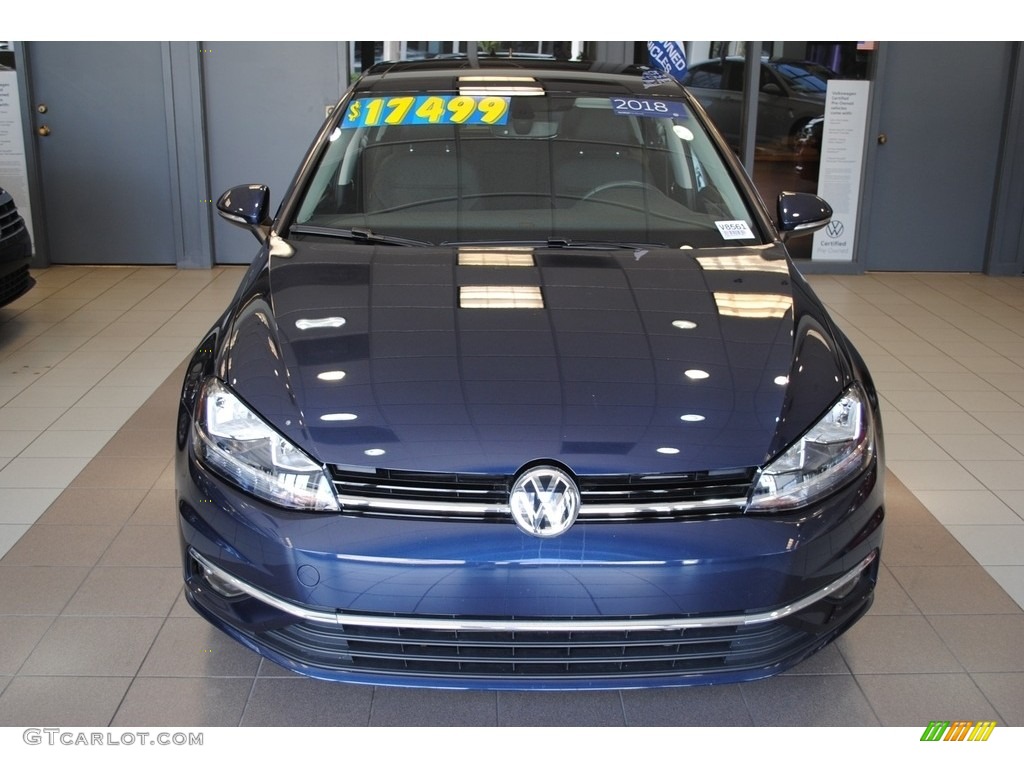2018 Golf SE - Night Blue Metallic / Titan Black photo #3
