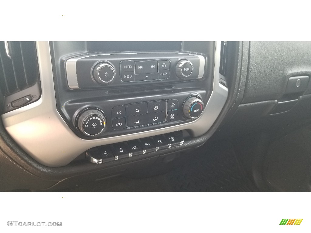 2017 Sierra 3500HD SLE Crew Cab 4x4 - Onyx Black / Jet Black photo #18