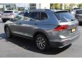Platinum Gray Metallic - Tiguan SE Photo No. 6