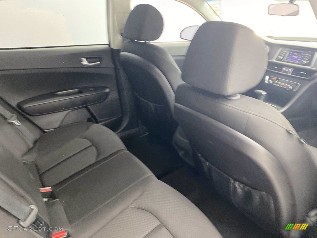 Black Interior 2016 Kia Optima LX Photo #142030216