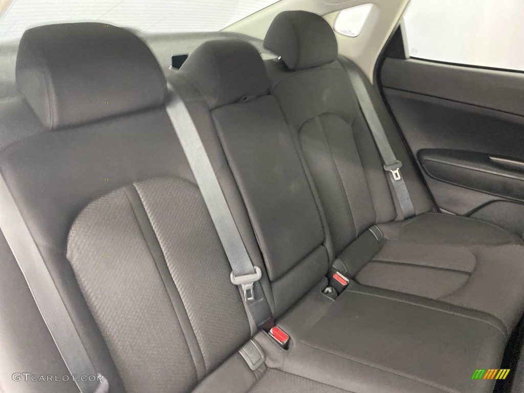 2016 Kia Optima LX Rear Seat Photo #142030245