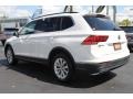 Pure White - Tiguan SE Photo No. 7
