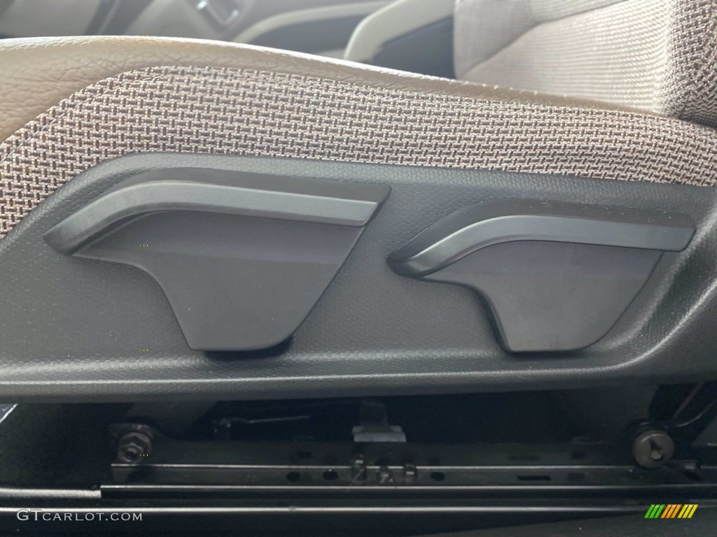 2018 i3  - Imperial Blue Metallic / Giga Brown/Carum Spice Grey photo #15