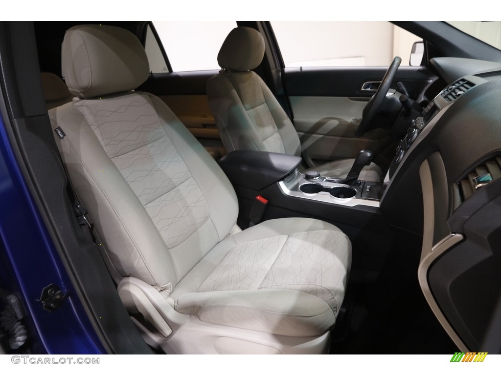 2015 Explorer 4WD - Deep Impact Blue / Medium Light Stone photo #13