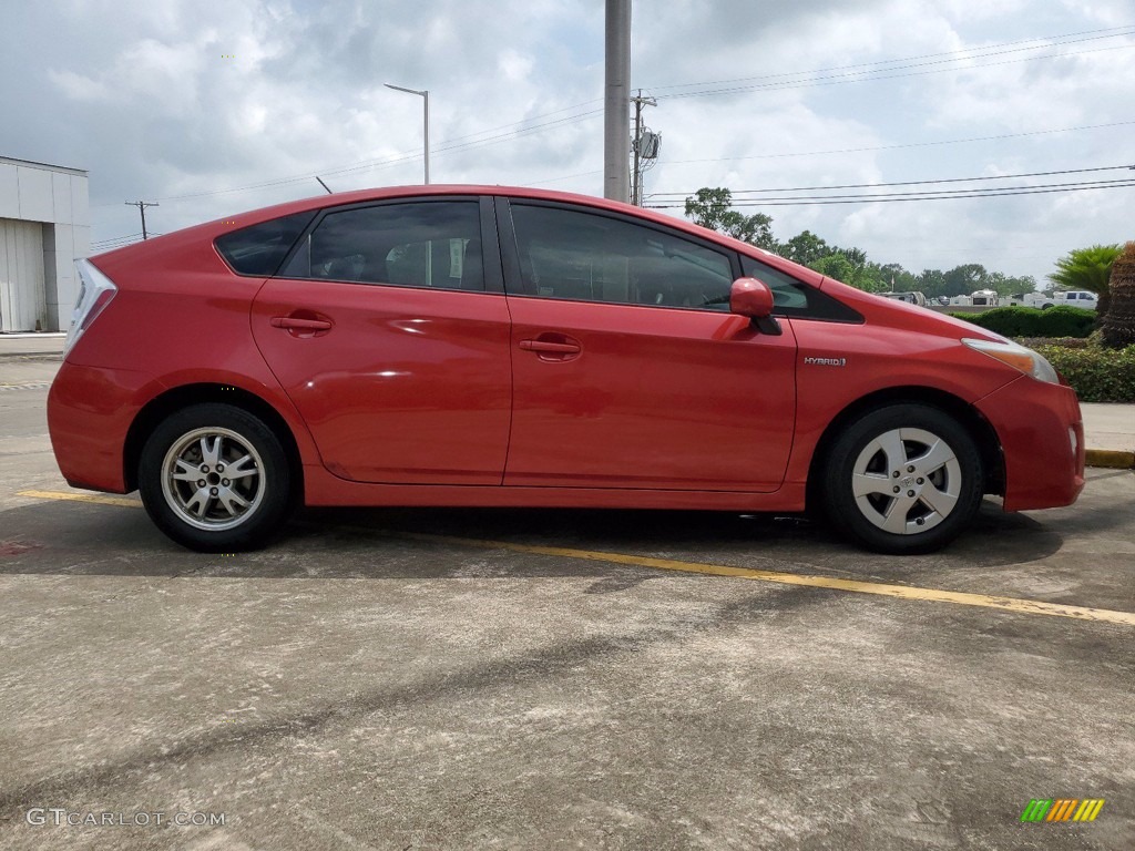 2011 Prius Hybrid III - Barcelona Red Metallic / Misty Gray photo #12