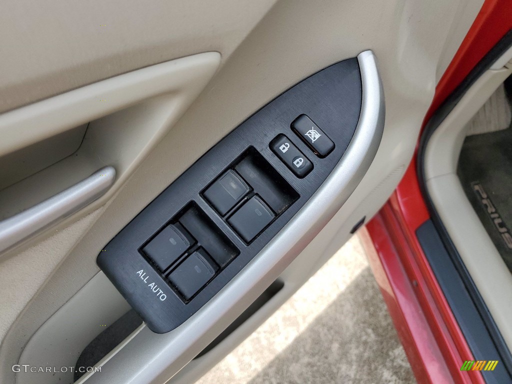2011 Prius Hybrid III - Barcelona Red Metallic / Misty Gray photo #14