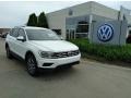 Pure White - Tiguan S 4Motion Photo No. 1