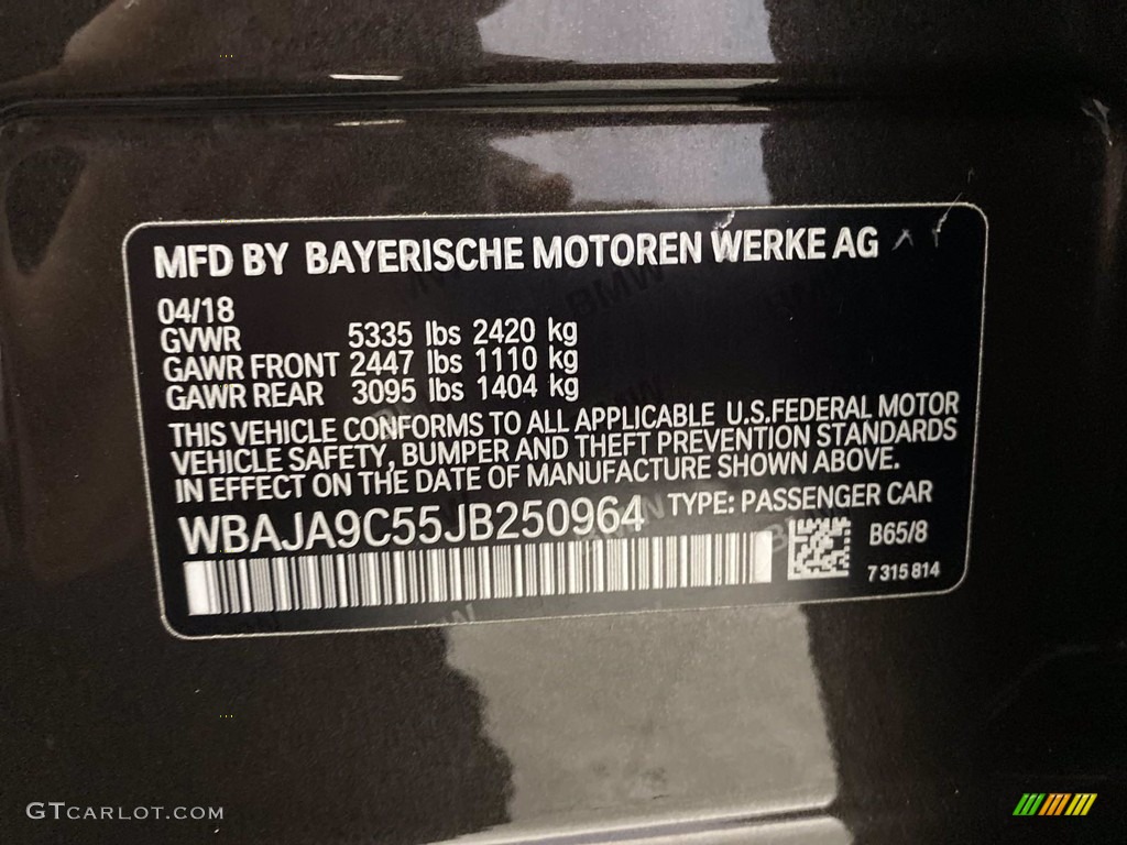 2018 BMW 5 Series 530e iPerfomance Sedan Color Code Photos