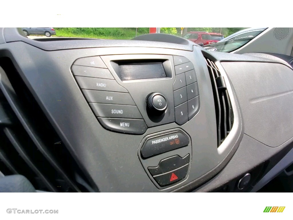 2019 Transit Van 250 LR Regular - Oxford White / Pewter photo #14
