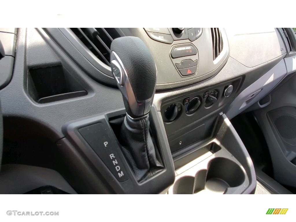 2019 Transit Van 250 LR Regular - Oxford White / Pewter photo #16