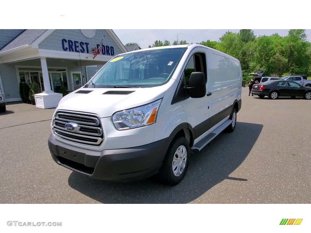 2019 Transit Van 250 LR Regular - Oxford White / Pewter photo #3