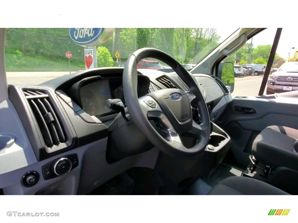 2019 Transit Van 250 LR Regular - Oxford White / Pewter photo #10