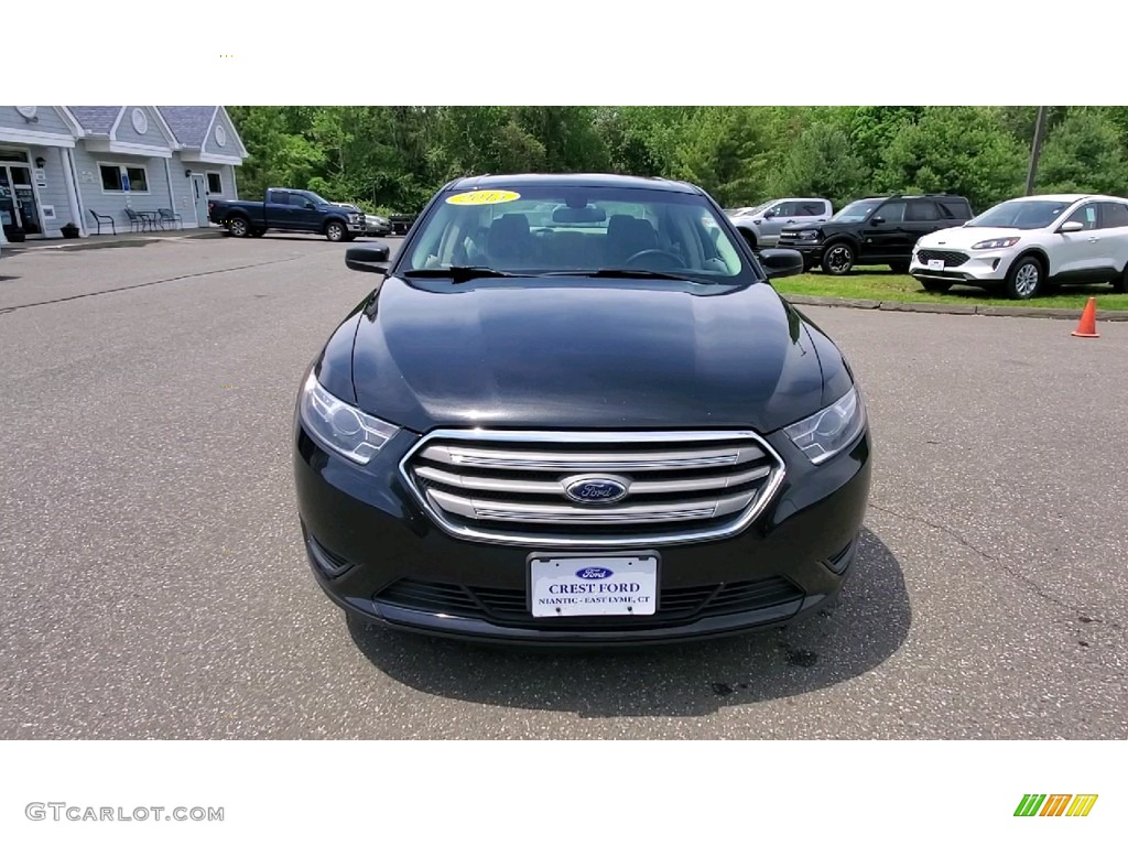 2015 Taurus SE - Tuxedo Black Metallic / Dune photo #2