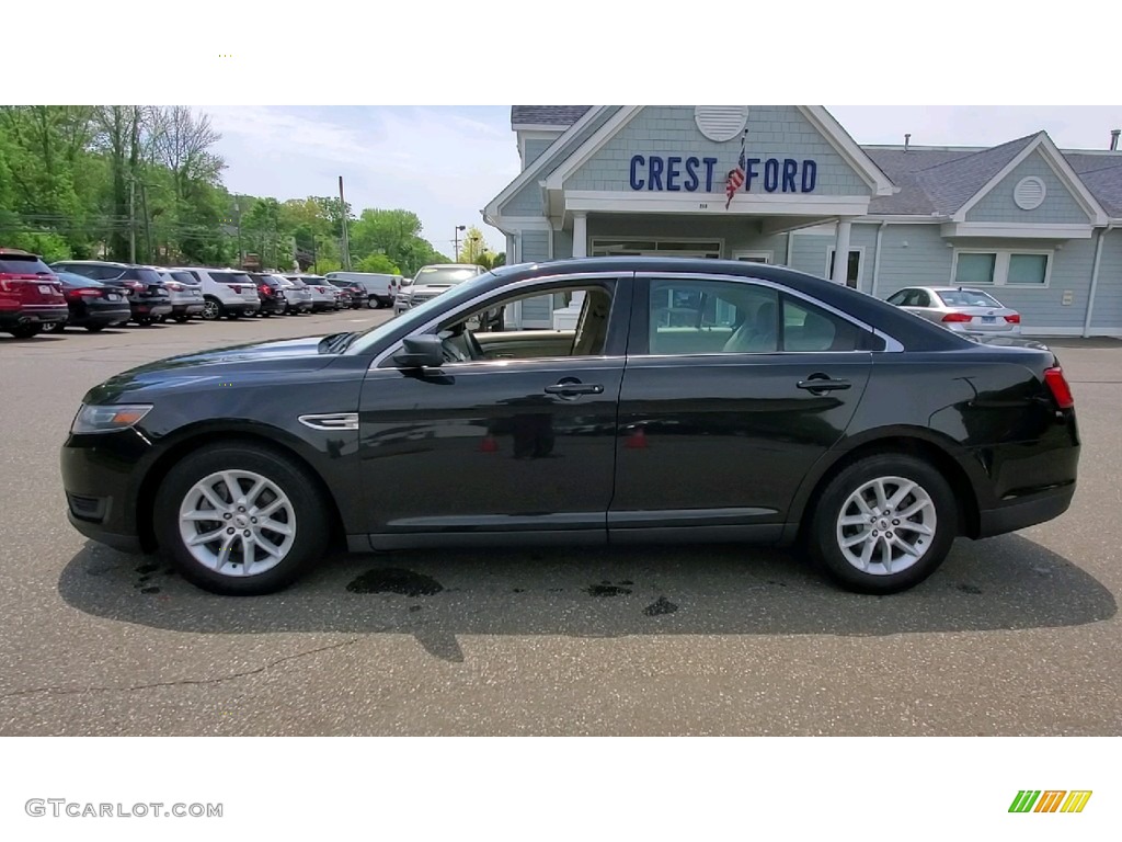 2015 Taurus SE - Tuxedo Black Metallic / Dune photo #4