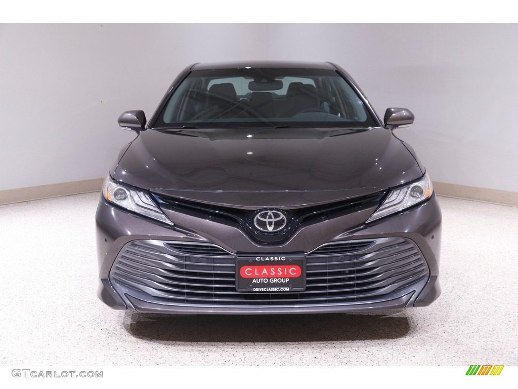 2018 Camry XLE - Brownstone / Black photo #2