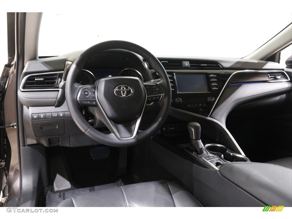 2018 Camry XLE - Brownstone / Black photo #6
