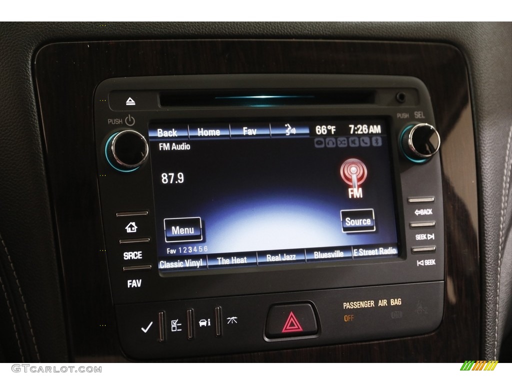 2017 Traverse LT AWD - Blue Velvet Metallic / Ebony photo #10