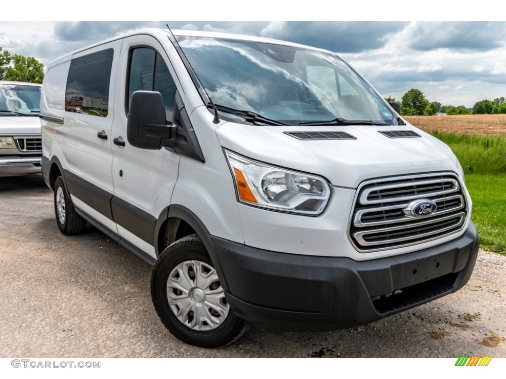2015 Ford Transit Van 250 LR Regular Exterior Photos