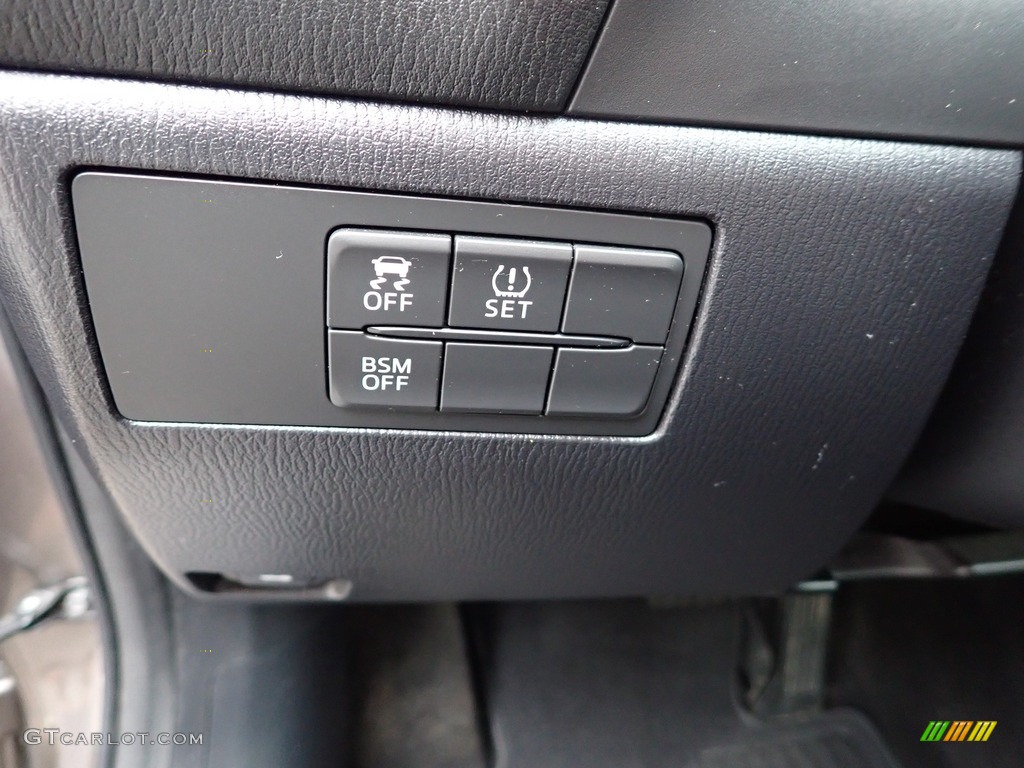 2015 Mazda MAZDA3 i Touring 4 Door Controls Photo #142044739