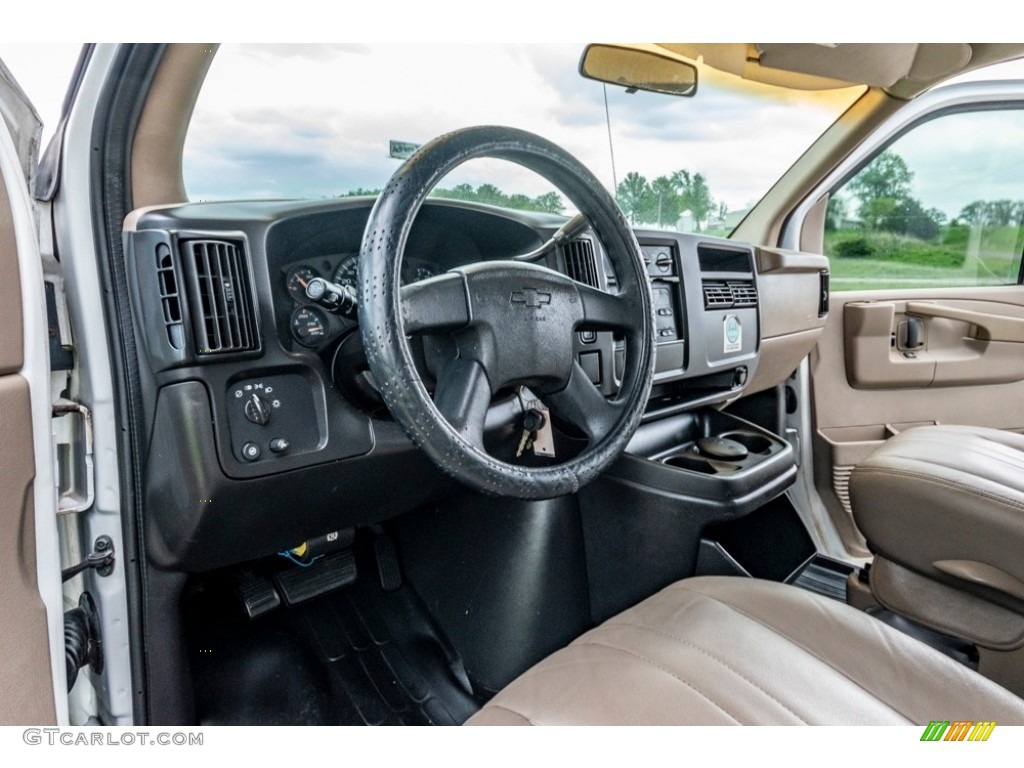 2003 Chevrolet Express 3500 Extended Passenger Van Front Seat Photos