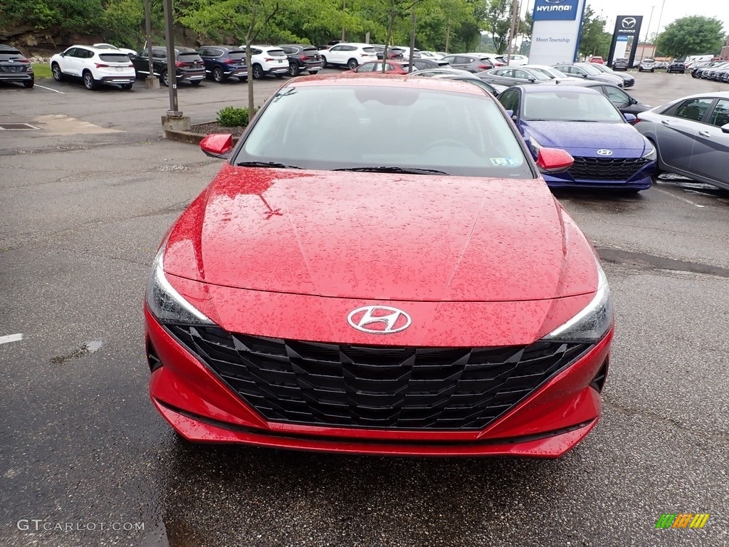 2021 Elantra SE - Scarlet Red Pearl / Black photo #4