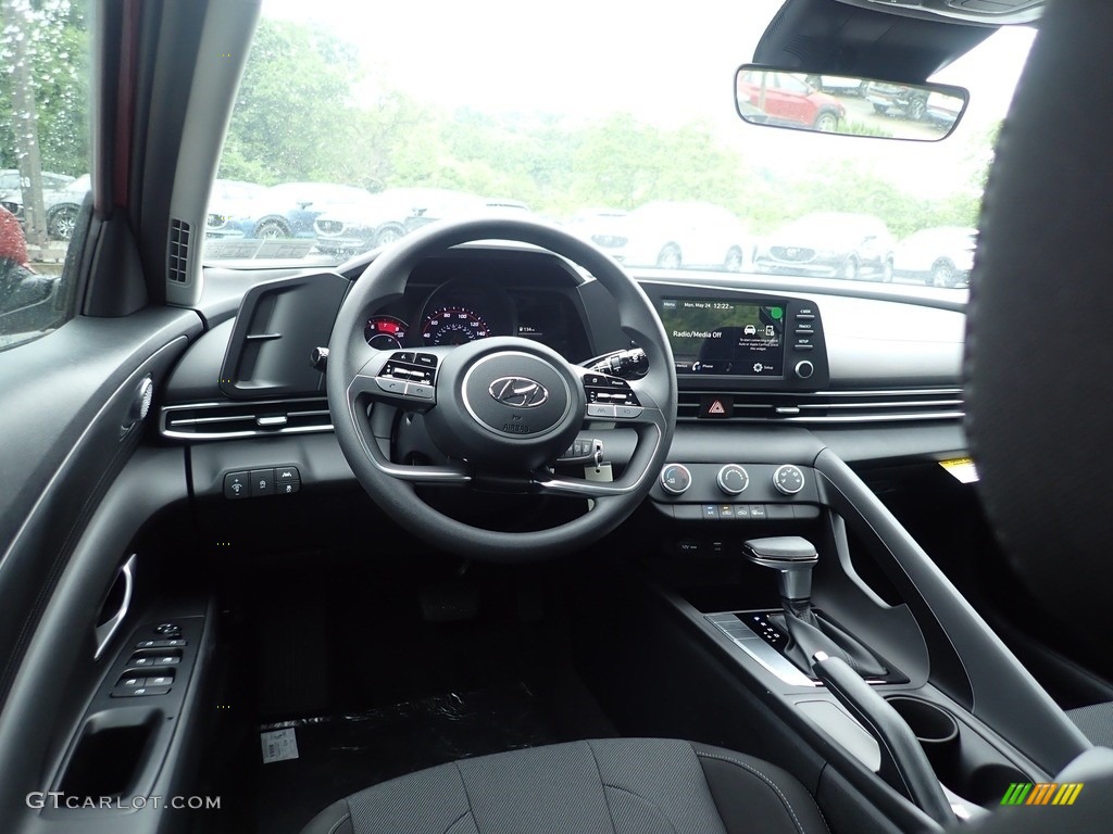 2021 Elantra SE - Scarlet Red Pearl / Black photo #9