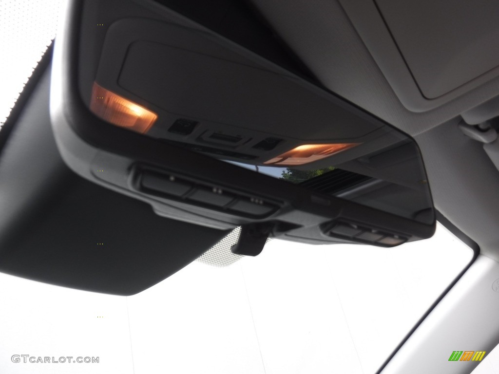 2019 RAV4 Limited AWD - Blizzard White Pearl / Light Gray photo #7
